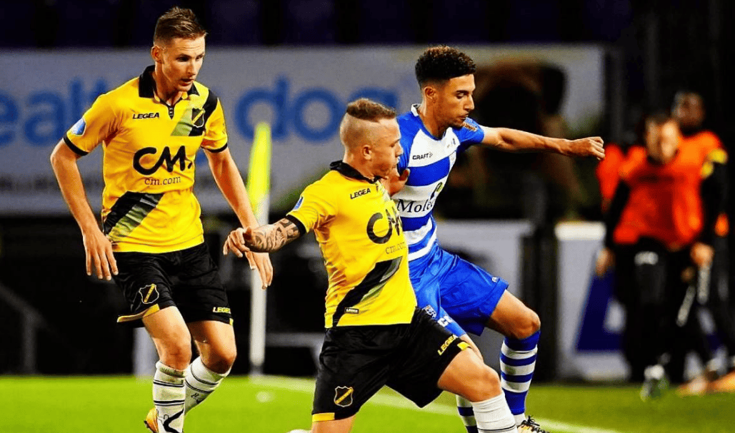 曼联正处于 曼联正处于