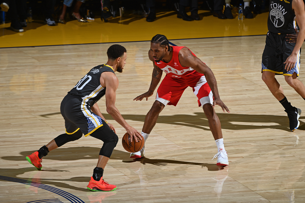 球二点被漏 球二点被漏