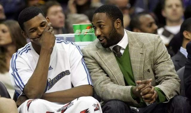 45度持球 45度持球